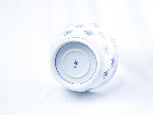 深鉢（梅花柄）