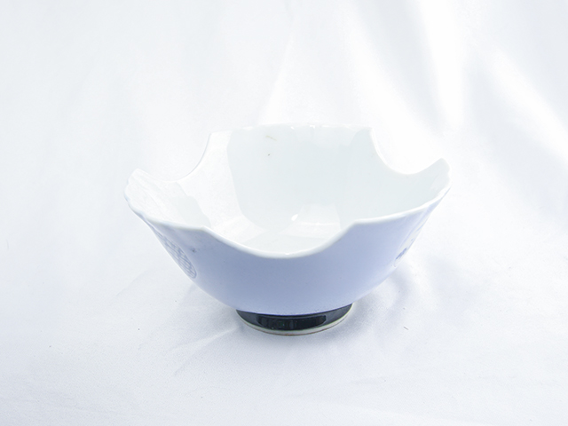 変形小鉢（薄青）