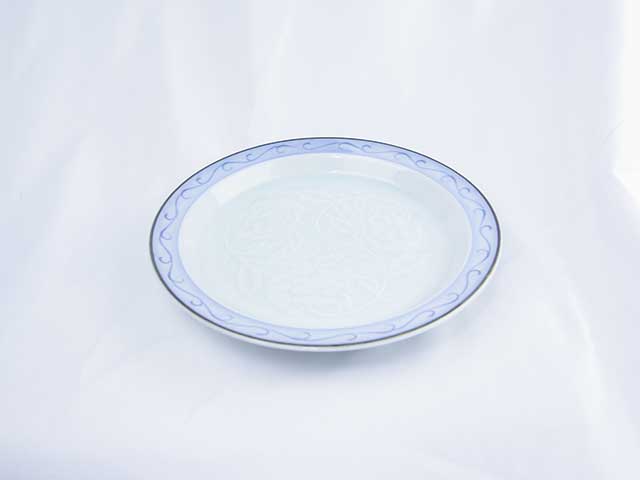 小皿（フチ青柄）