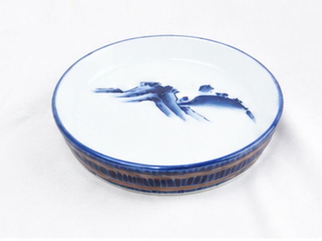 小皿（風景中模様）